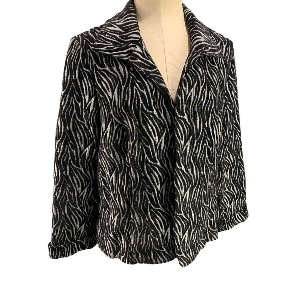 Size 12 Chico's Black Silver Women's Jacket Open Front Lagenlook